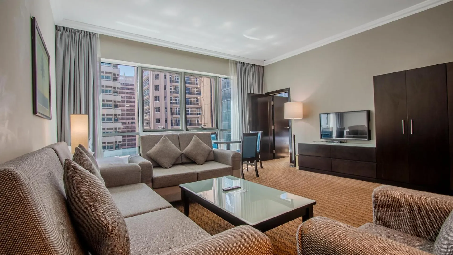 Al Manzel Hotel Apartments Abu Dhabi