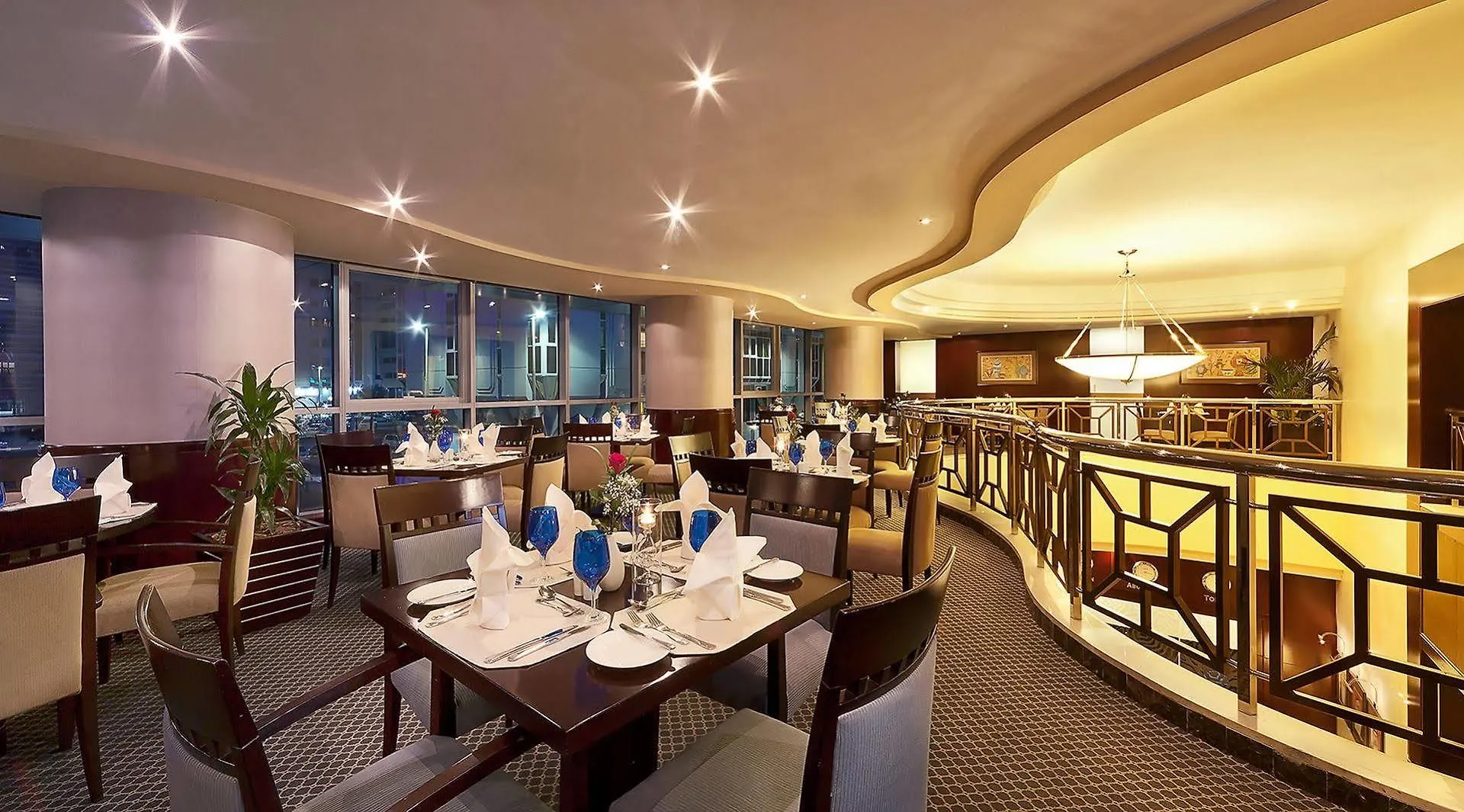 Al Manzel Hotel Apartments Абу-Даби